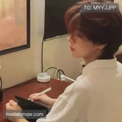 秦莉凌